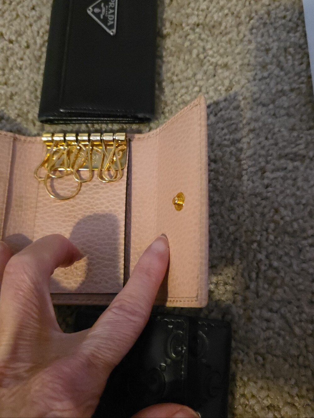 Gucci & Prada 4 SET of Key Holders/ Resellers DREAM/ AWESOME CONDITION! - Picture 3 of 4